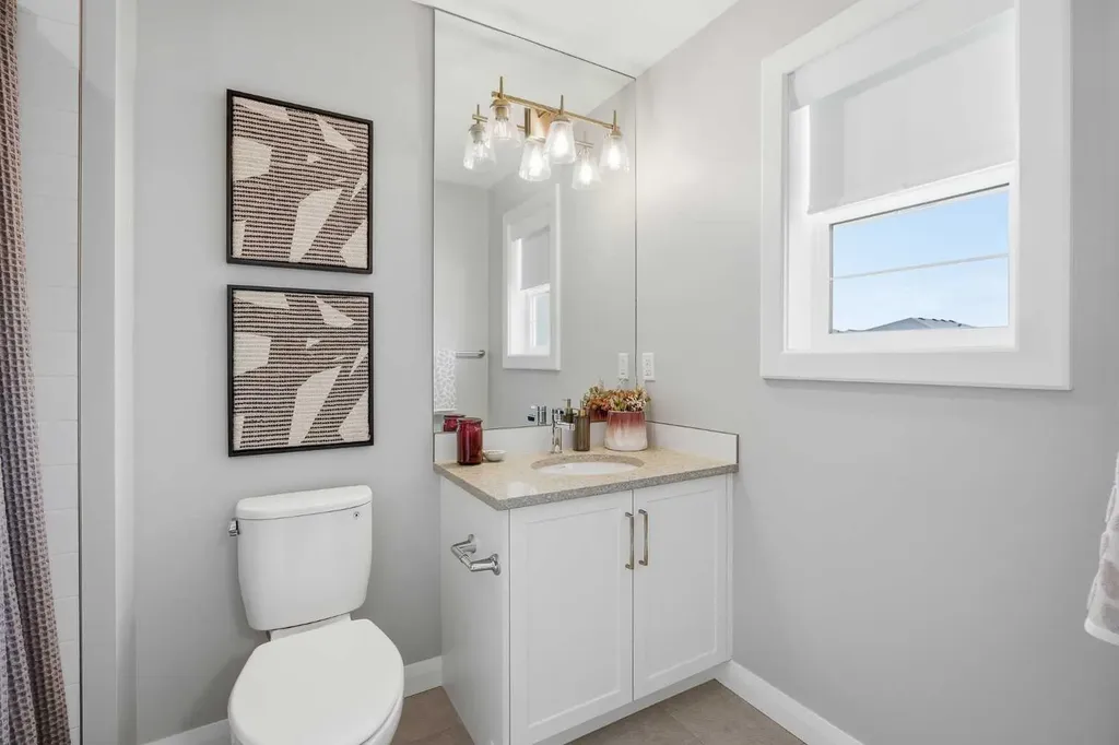 468 Dawson Circle Chestermere AB T1X 2R4