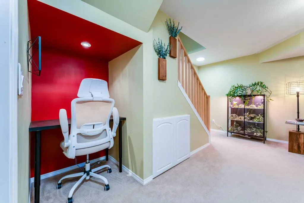 217 Martin Crossing Way NE Calgary AB T3J 3V4