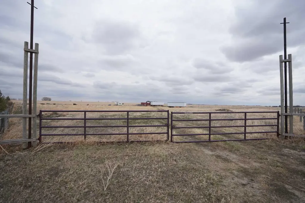 Range Road 263 Rural Wheatland County AB T1P0T6