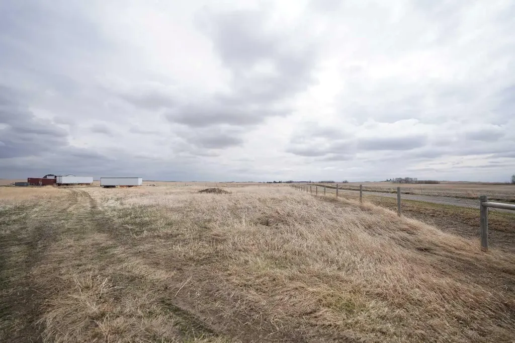 Range Road 263 Rural Wheatland County AB T1P0T6