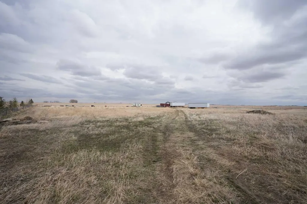 Range Road 263 Rural Wheatland County AB T1P0T6