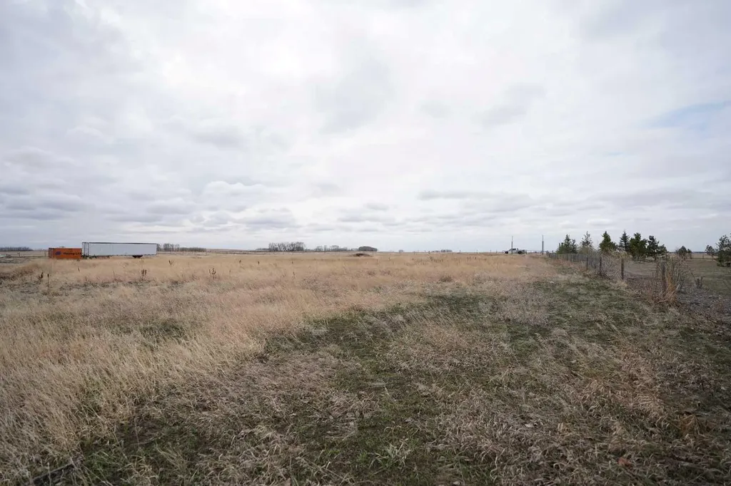 Range Road 263 Rural Wheatland County AB T1P0T6