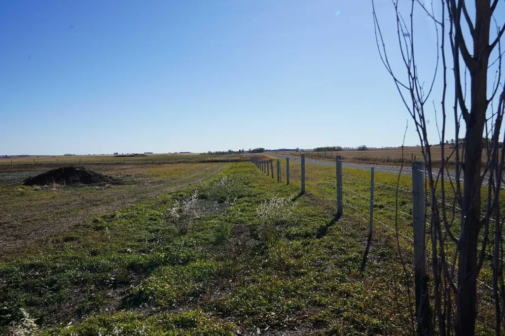Range Road 263 Rural Wheatland County AB T1P0T6