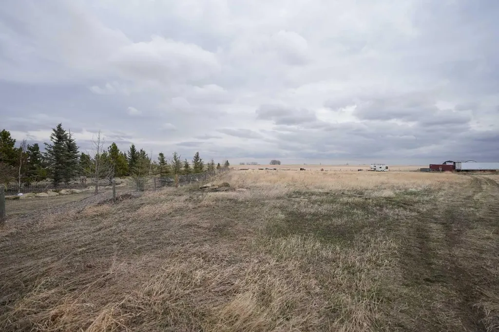 Range Road 263 Rural Wheatland County AB T1P0T6