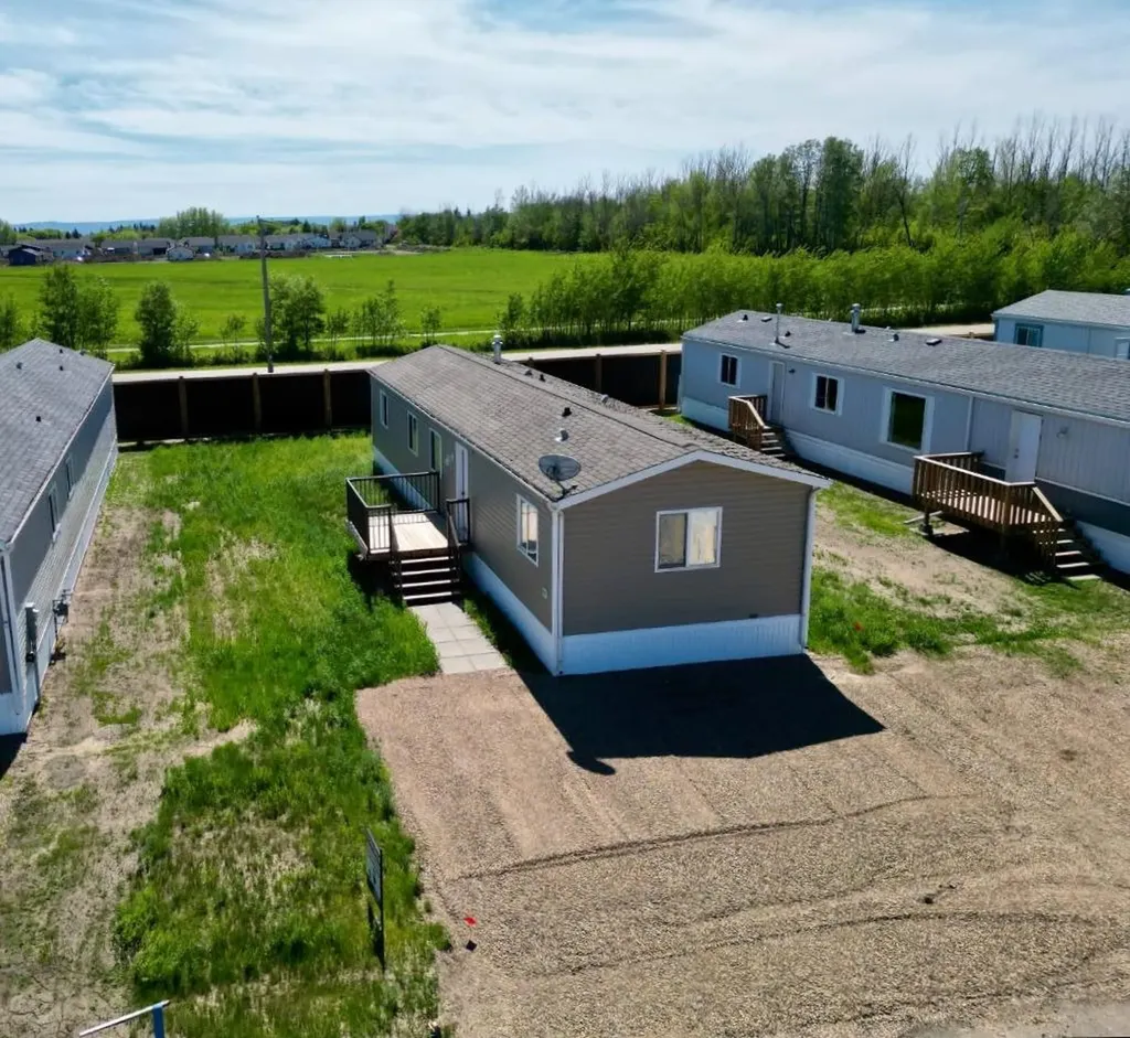 10413 110 Avenue La Crete AB T0H2H0