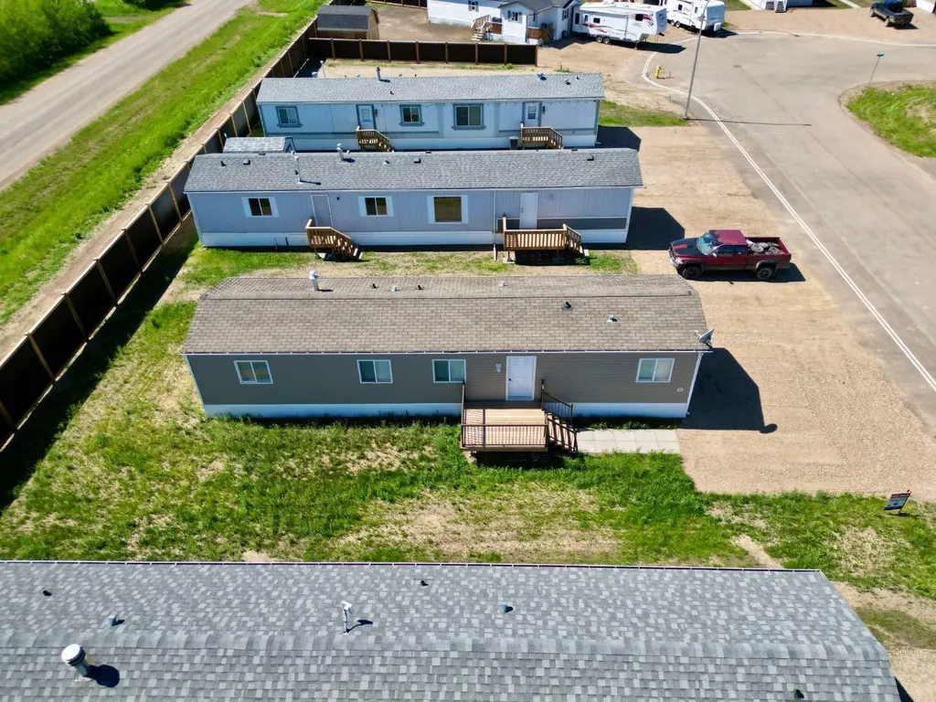 10413 110 Avenue La Crete AB T0H2H0