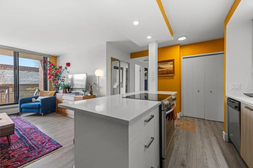 2909 17 Avenue SW Calgary AB T3E 0B1