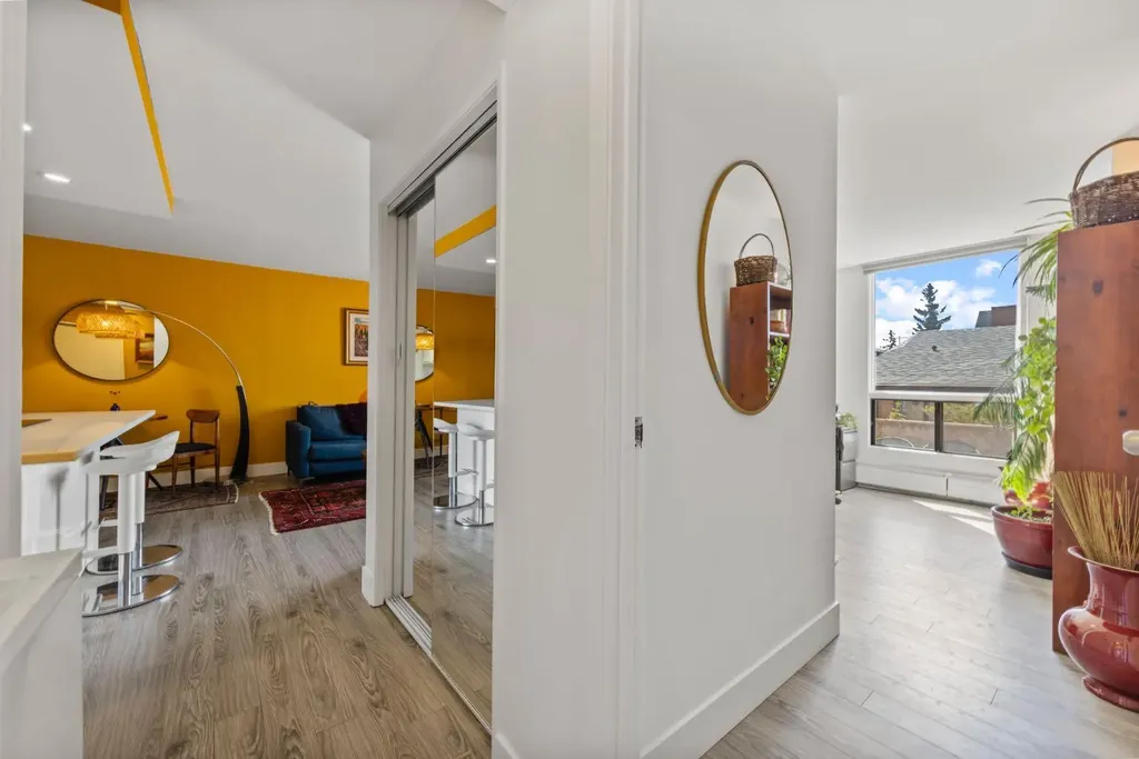 2909 17 Avenue SW Calgary AB T3E 0B1