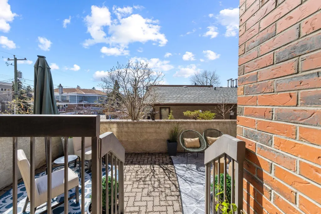 2909 17 Avenue SW Calgary AB T3E 0B1