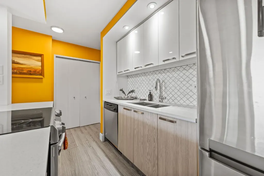 2909 17 Avenue SW Calgary AB T3E 0B1