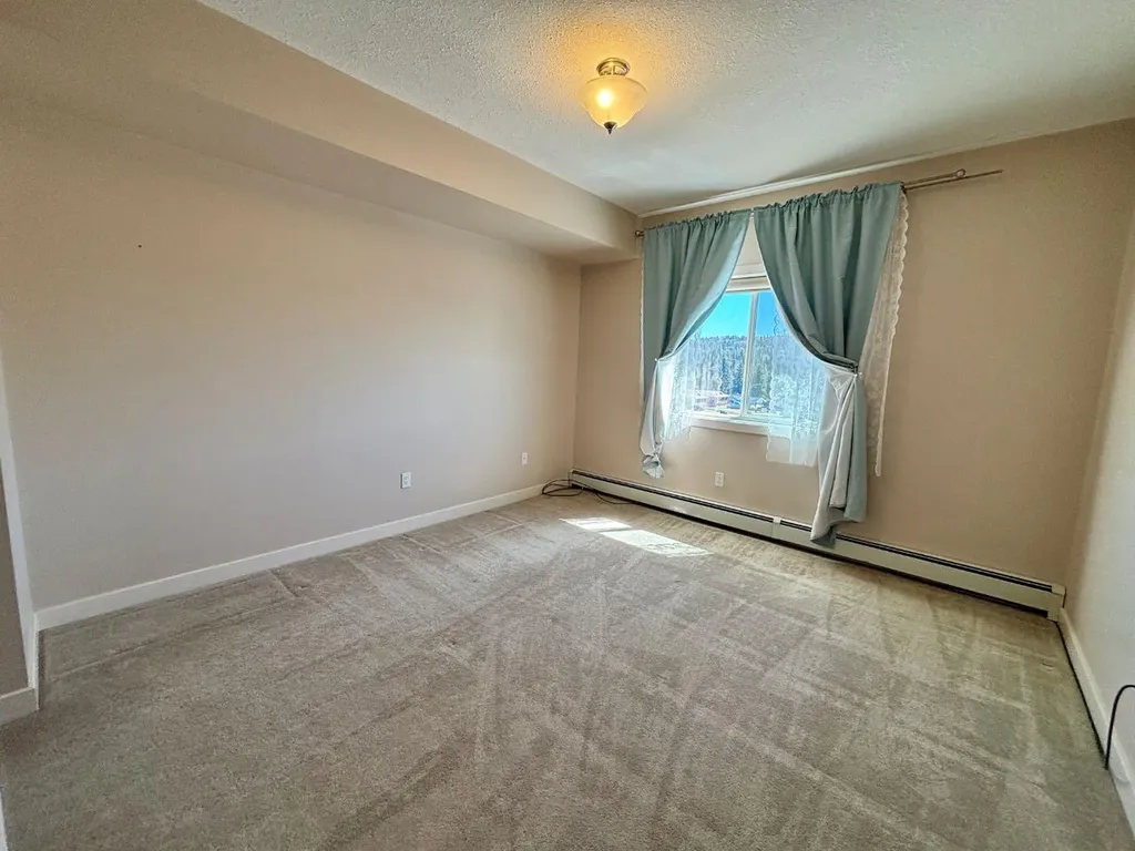 109 Seabolt Drive Hinton AB T7V 1K2