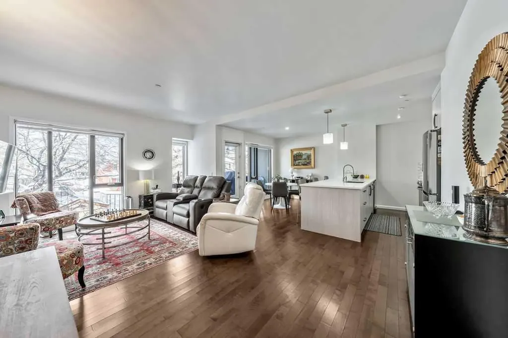 414 Meredith Road NE Calgary AB T2E 5A6