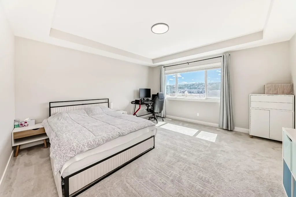 80 Vantage Drive Cochrane AB T4C 3G2