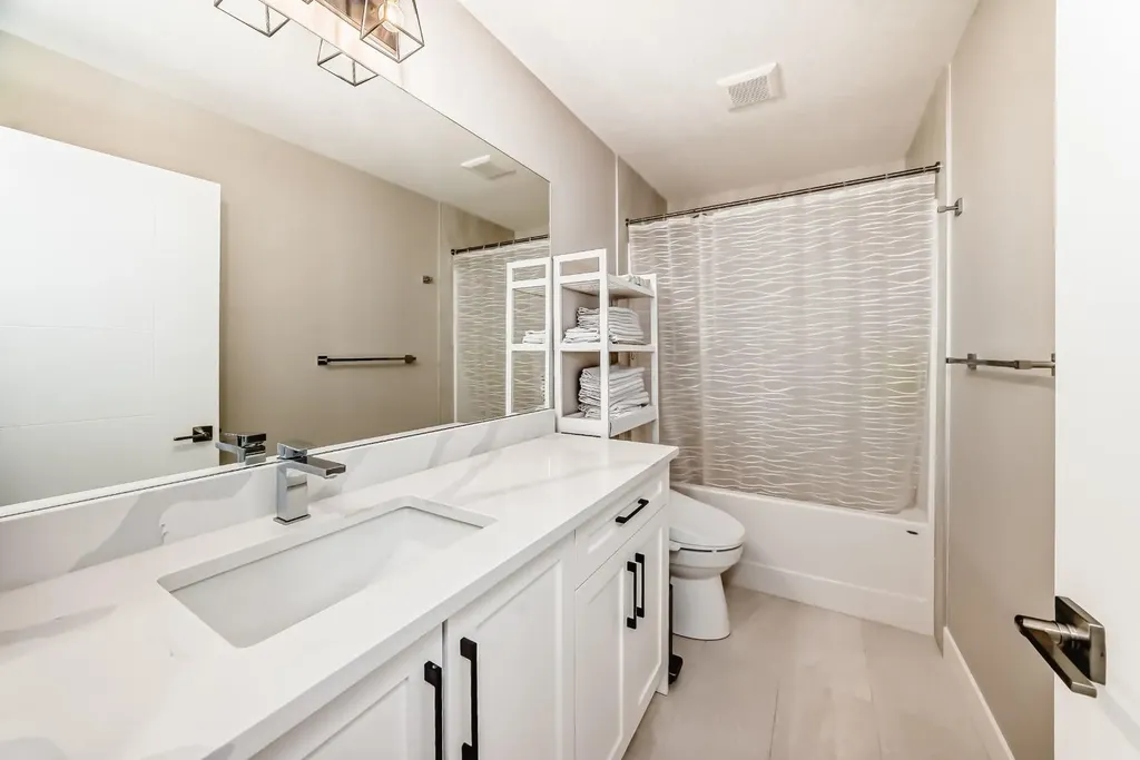 80 Vantage Drive Cochrane AB T4C 3G2
