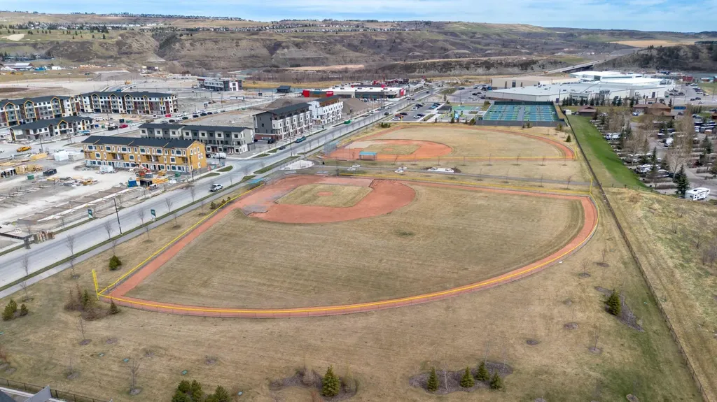 80 Vantage Drive Cochrane AB T4C 3G2