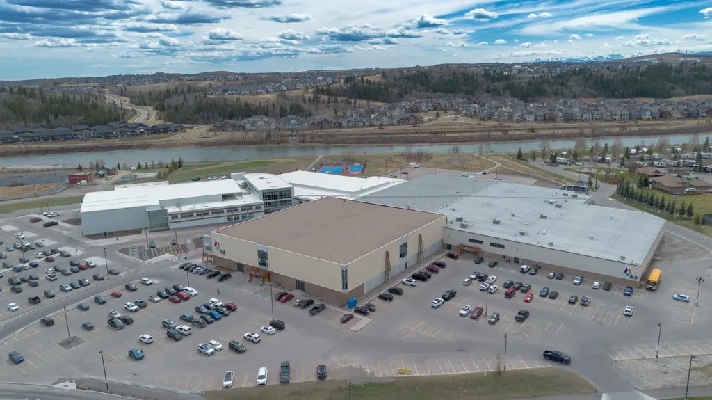 80 Vantage Drive Cochrane AB T4C 3G2