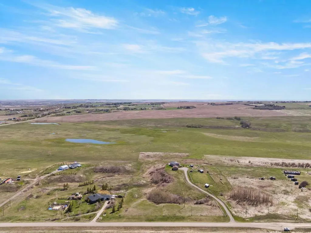 4;29;20;7;SE 36 Acres Rural Foothills County AB T1S 1A8