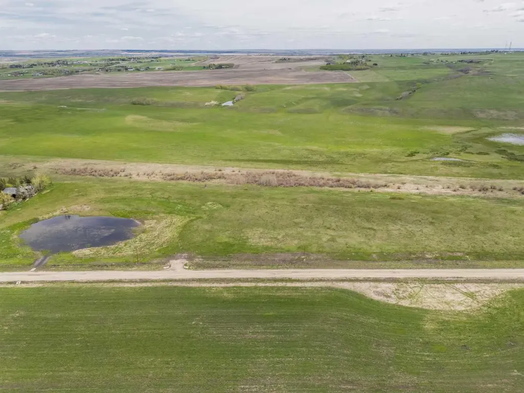 4;29;20;7;SE 36 Acres Rural Foothills County AB T1S 1A8