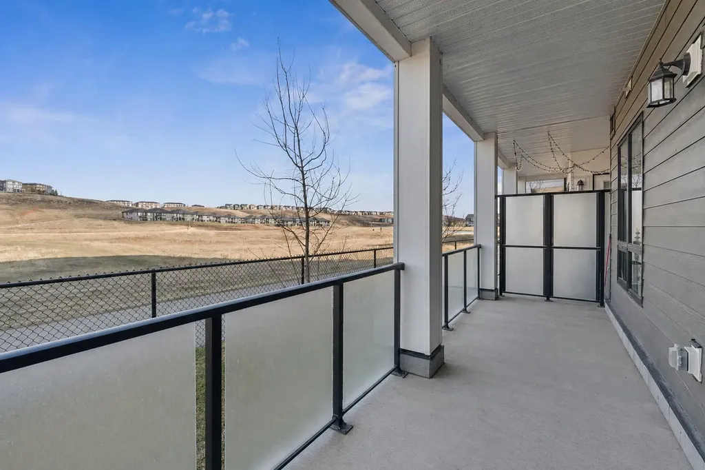 15 Sage Meadows Landing NW Calgary AB T3P 1E5