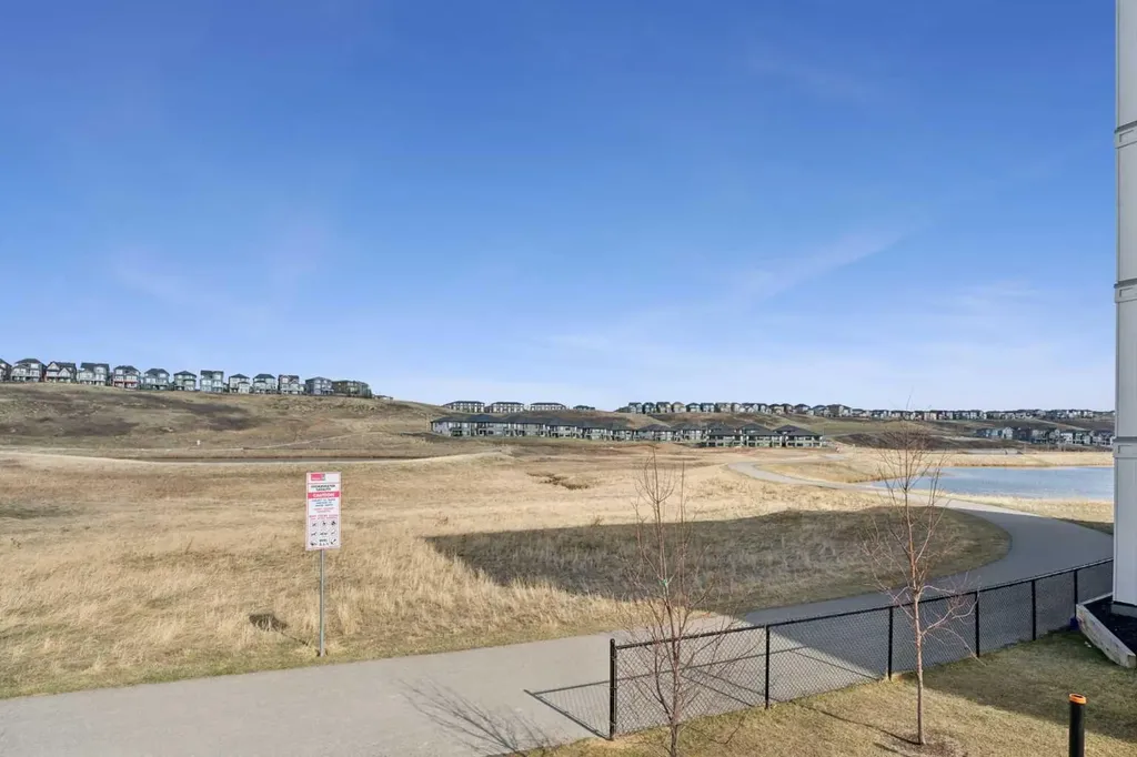 15 Sage Meadows Landing NW Calgary AB T3P 1E5