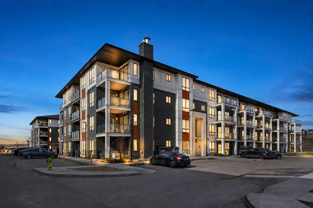15 Sage Meadows Landing NW Calgary AB T3P 1E5