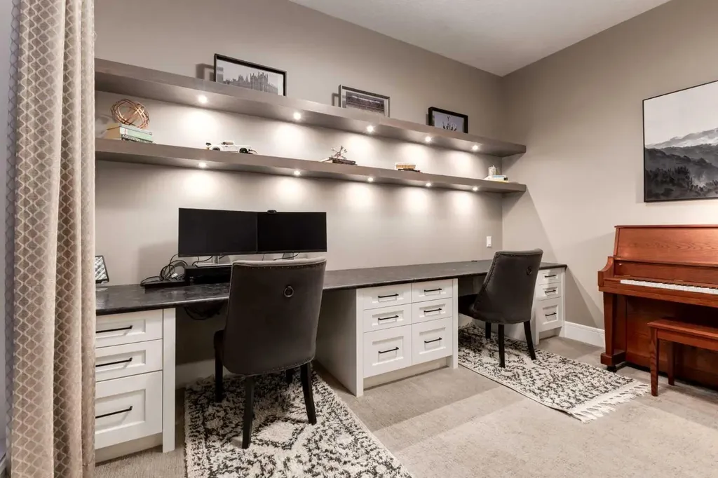 64 Mystic Ridge Way SW Calgary AB T3H 1S7