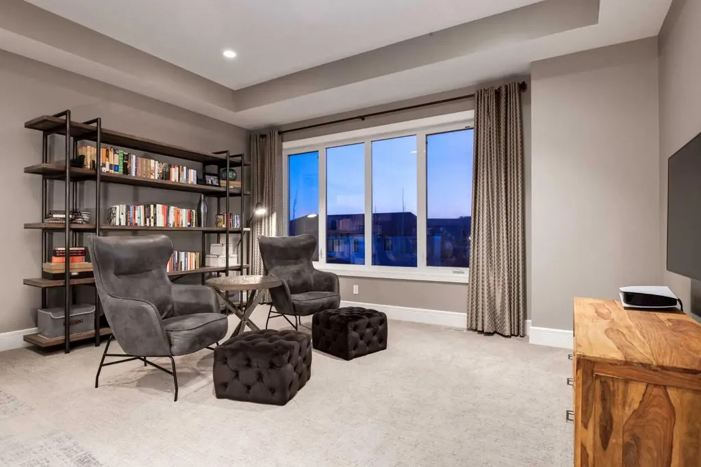 64 Mystic Ridge Way SW Calgary AB T3H 1S7