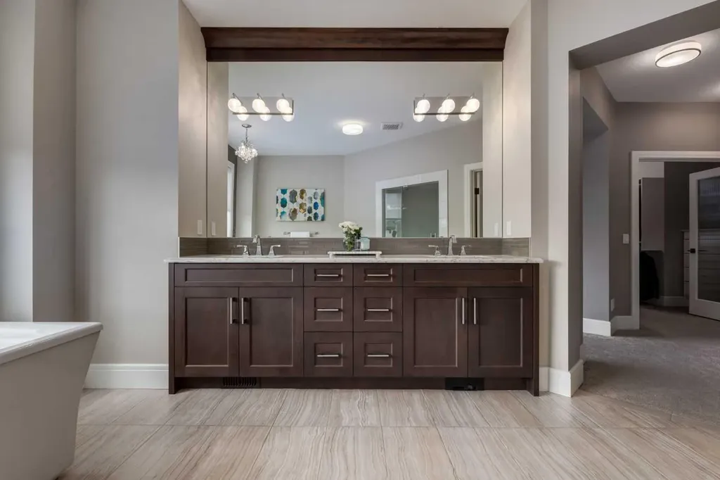 64 Mystic Ridge Way SW Calgary AB T3H 1S7