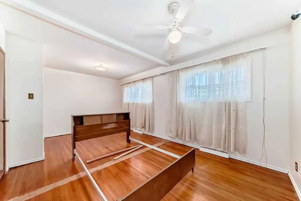 1527 49 Street SE Calgary AB T2A 1S2
