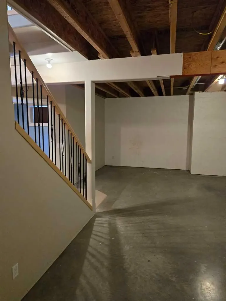 601 3 Street Fox Creek AB T0H1P0