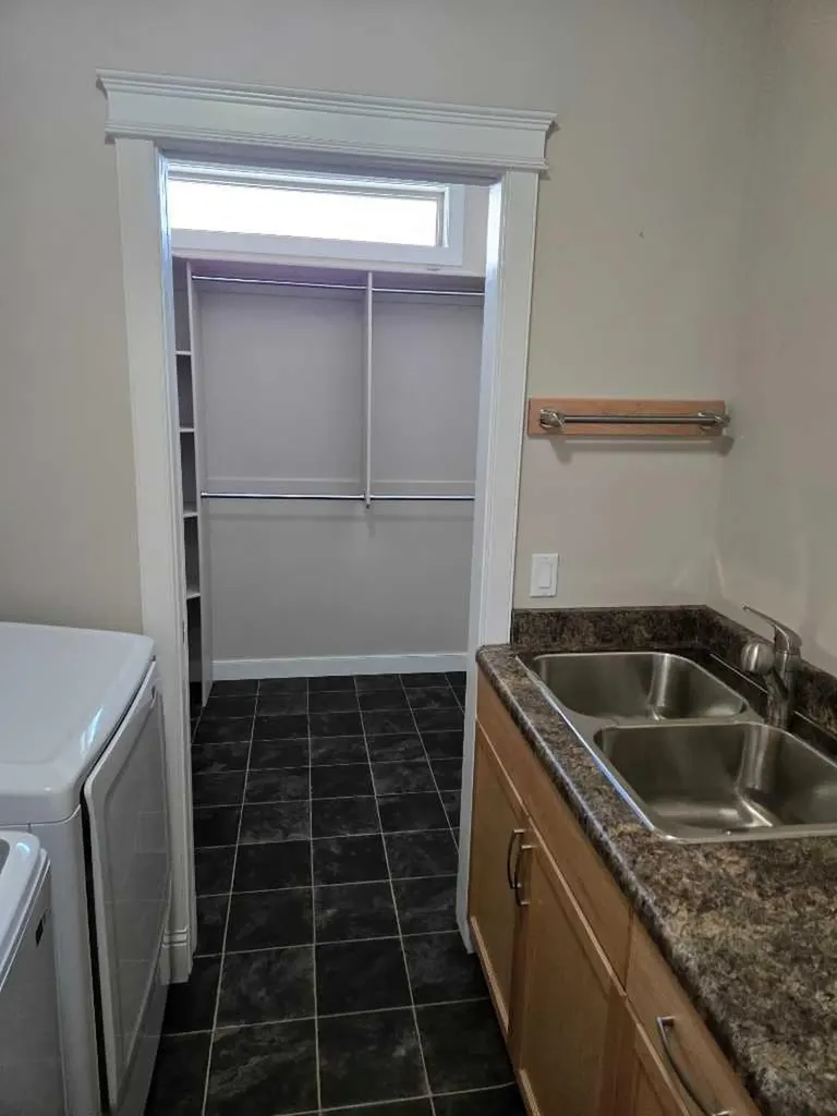 601 3 Street Fox Creek AB T0H1P0