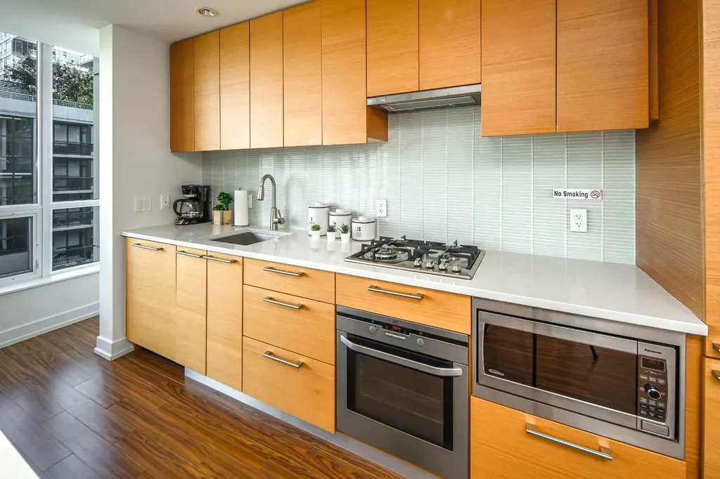 222 Riverfront Avenue SW Calgary AB T2P 0W3