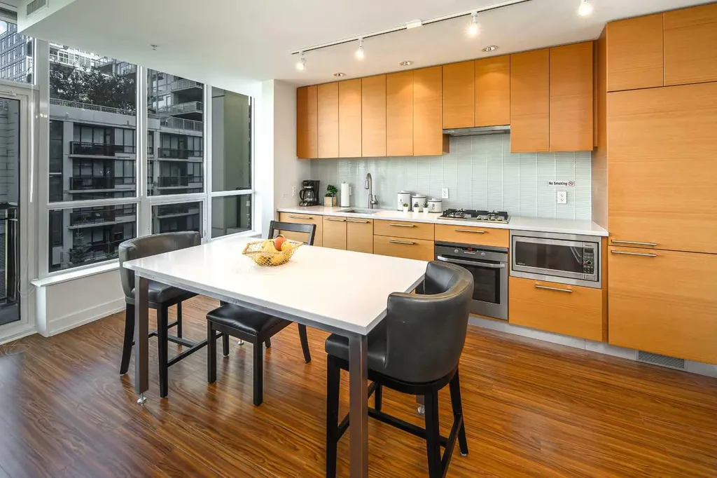 222 Riverfront Avenue SW Calgary AB T2P 0W3
