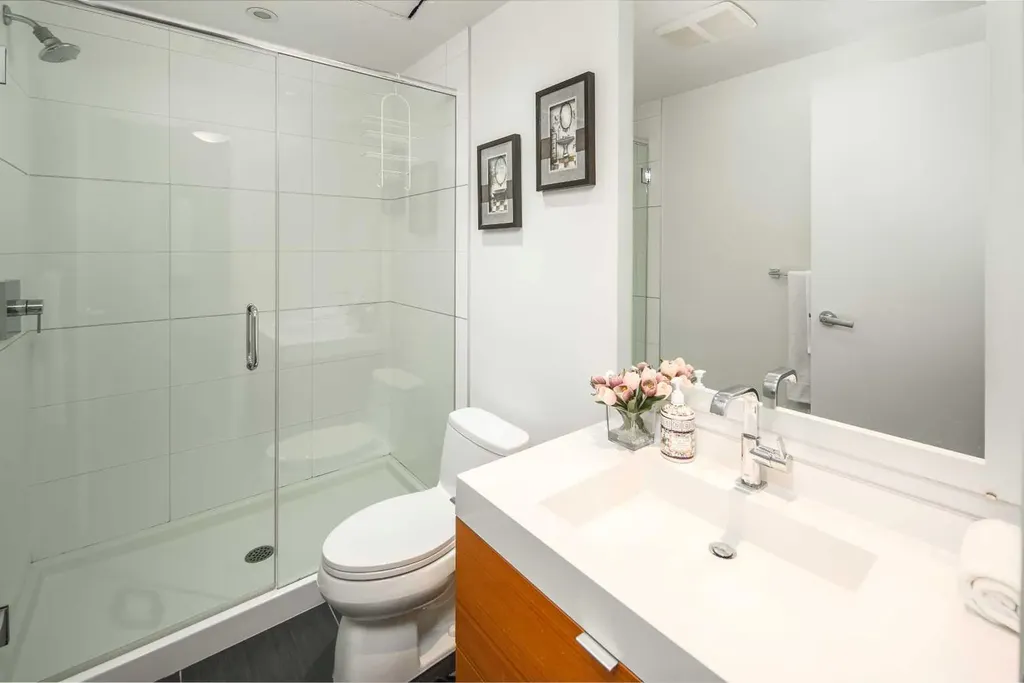 222 Riverfront Avenue SW Calgary AB T2P 0W3
