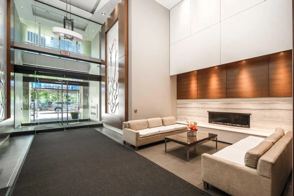 222 Riverfront Avenue SW Calgary AB T2P 0W3