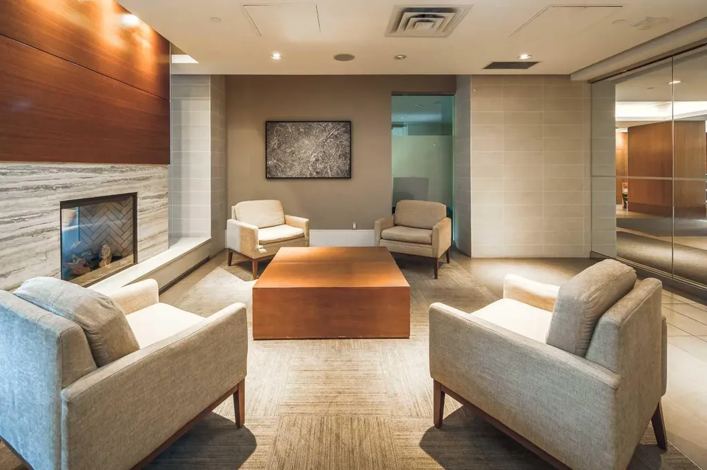 222 Riverfront Avenue SW Calgary AB T2P 0W3
