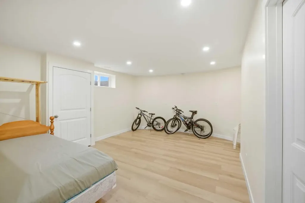 39 Saddlemont Close NE Calgary AB T3J 4V1