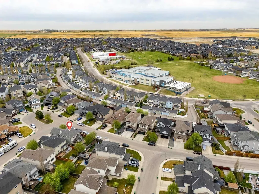 67 Kingsland Heights SE Airdrie AB T4A 0A3