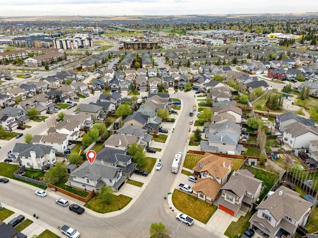 67 Kingsland Heights SE Airdrie AB T4A 0A3