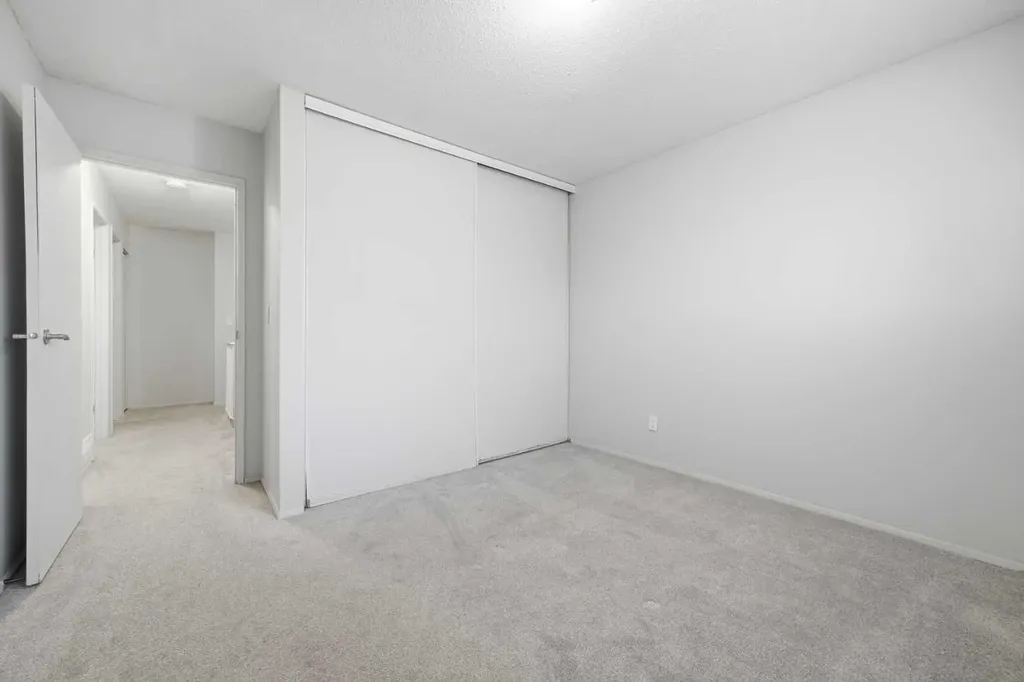 2200 Woodview Drive SW Calgary AB T2W 3N6