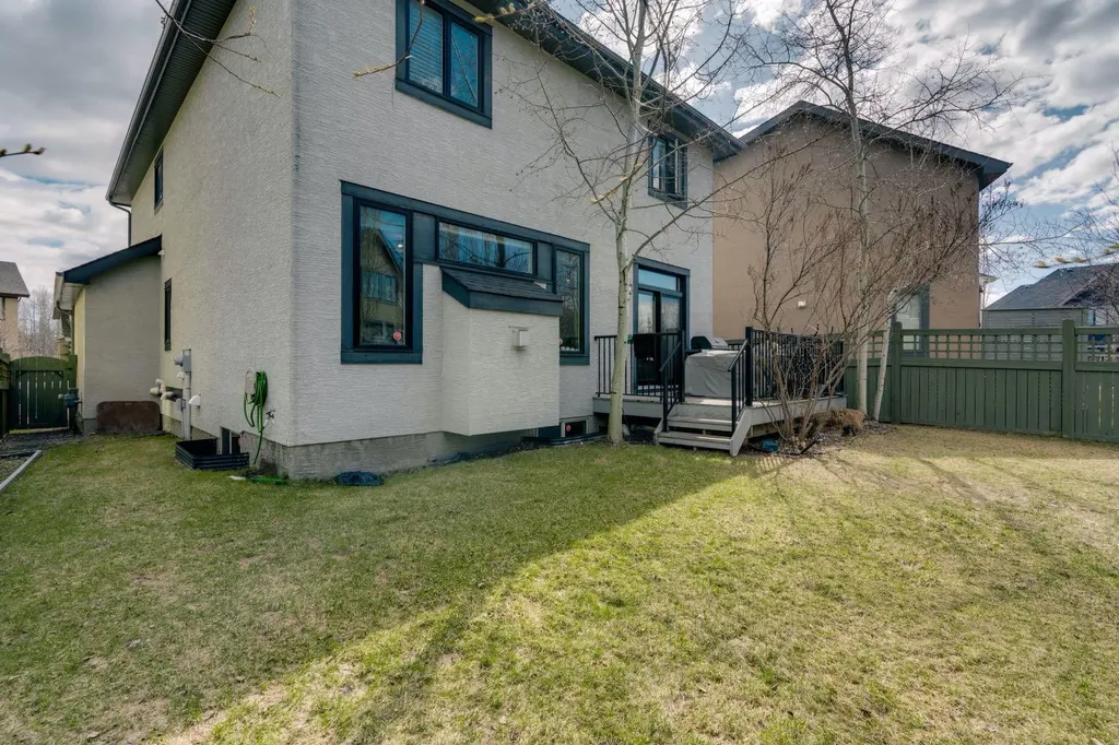 52 West Coach Court SW Calgary AB T3H 0N1