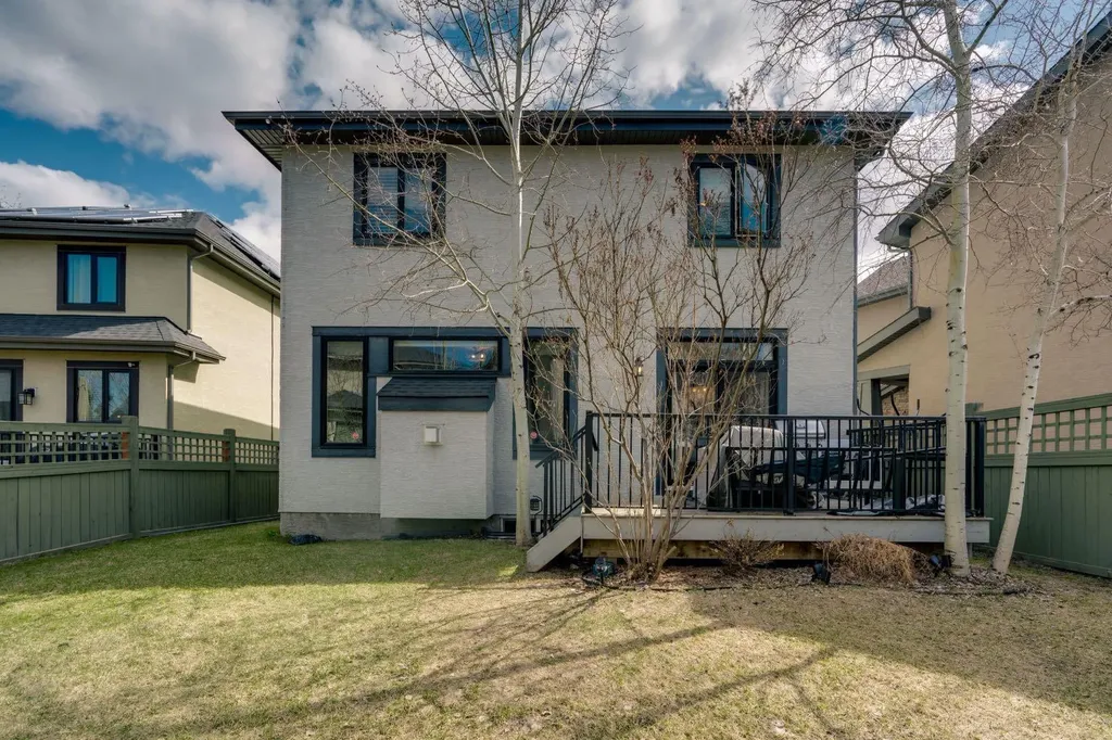 52 West Coach Court SW Calgary AB T3H 0N1