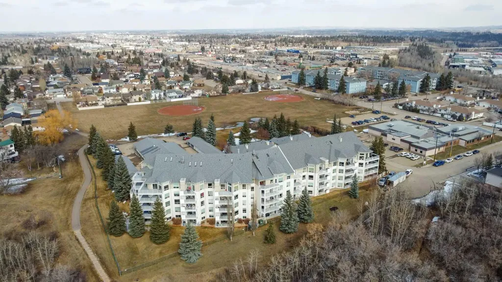 6118 53 Avenue Red Deer AB T4N 6P7