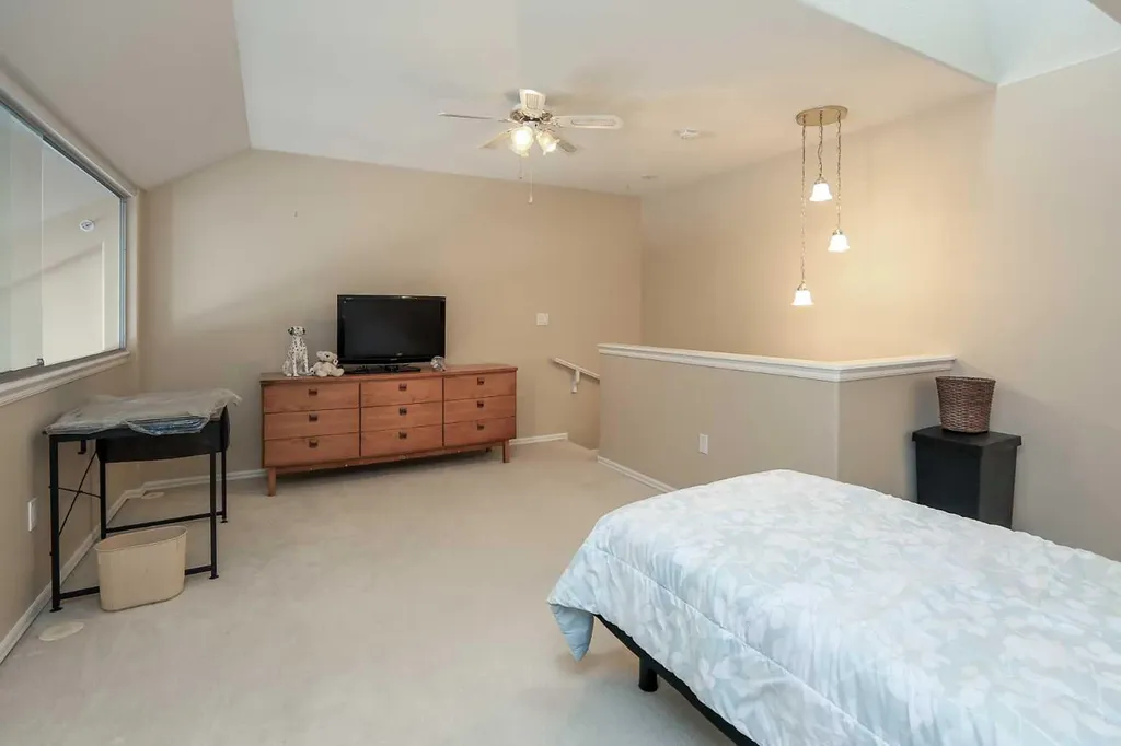 6118 53 Avenue Red Deer AB T4N 6P7