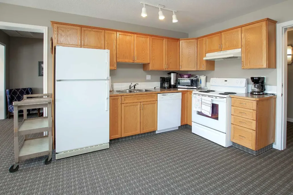6118 53 Avenue Red Deer AB T4N 6P7