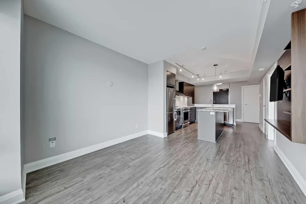 930 6 Avenue SW Calgary AB T2P 1J3