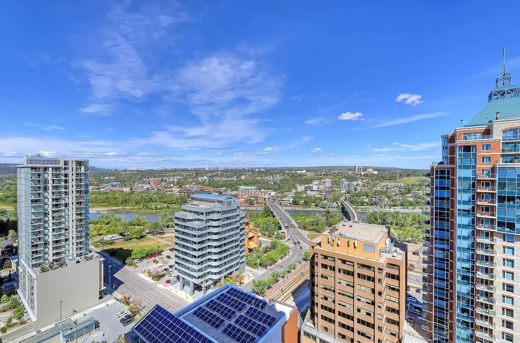 930 6 Avenue SW Calgary AB T2P 1J3