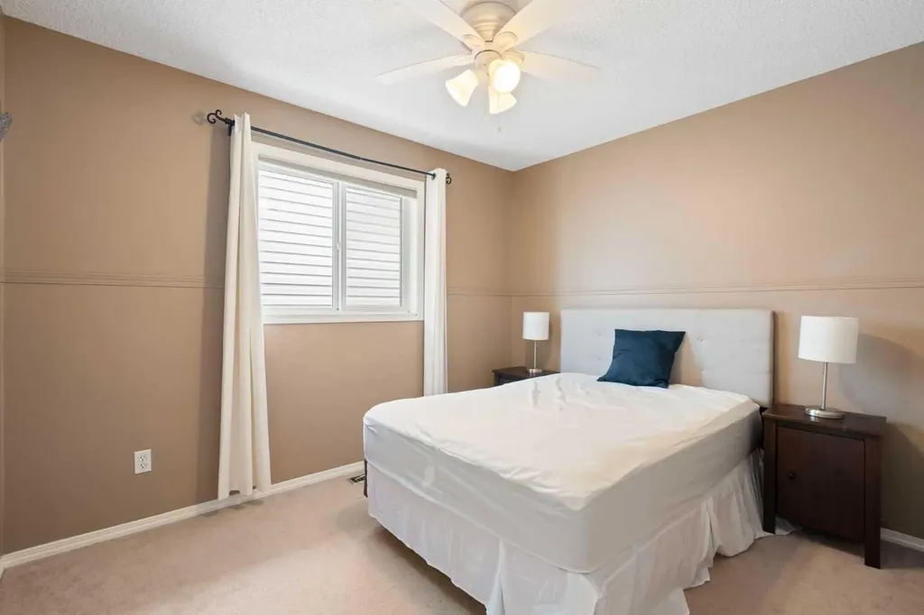 459 Citadel Meadow Bay NW Calgary AB T3G 4Z2