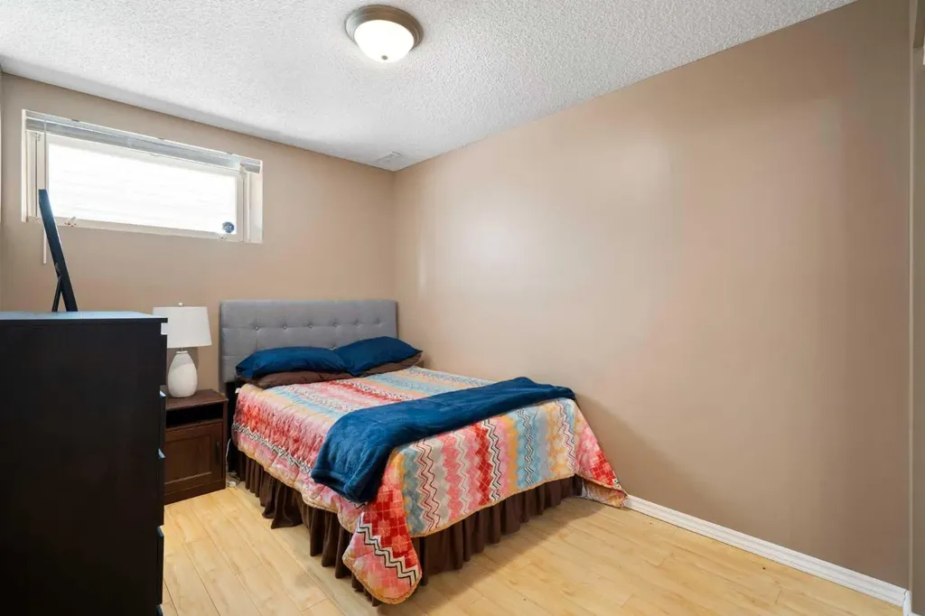 459 Citadel Meadow Bay NW Calgary AB T3G 4Z2