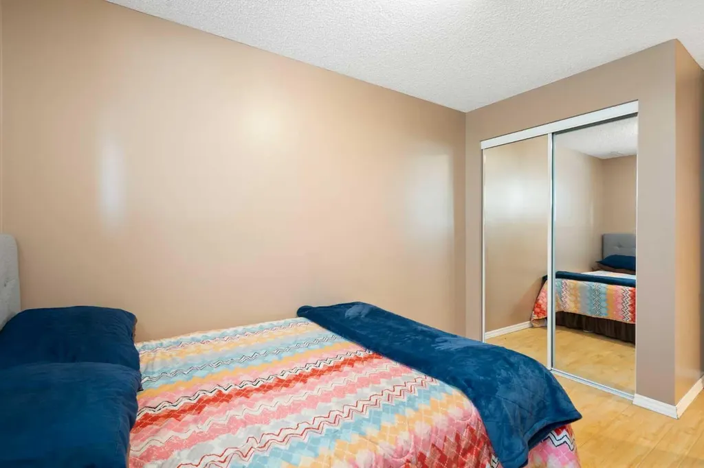459 Citadel Meadow Bay NW Calgary AB T3G 4Z2